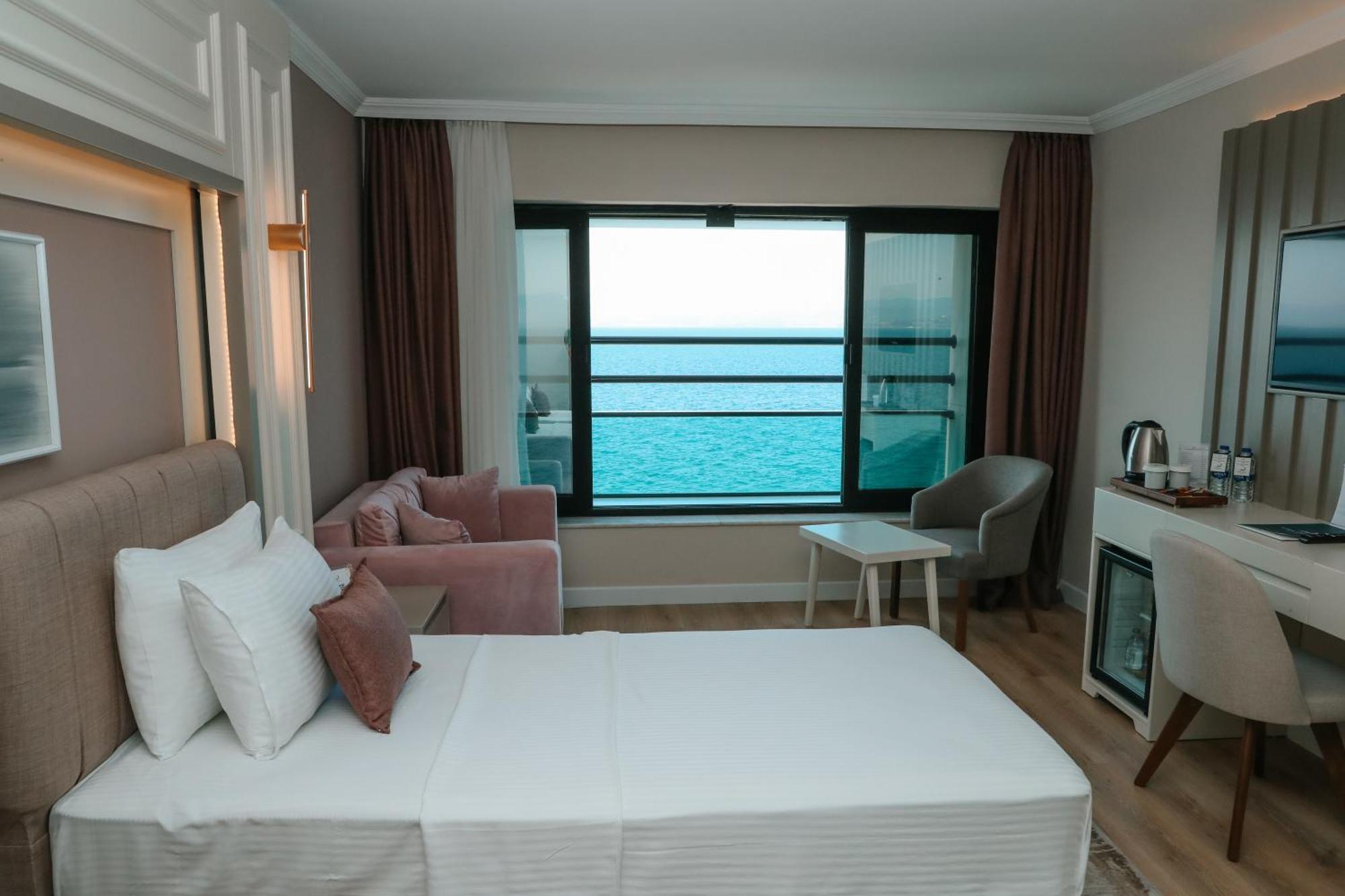 Vira Otel Suites Sinop Exterior photo