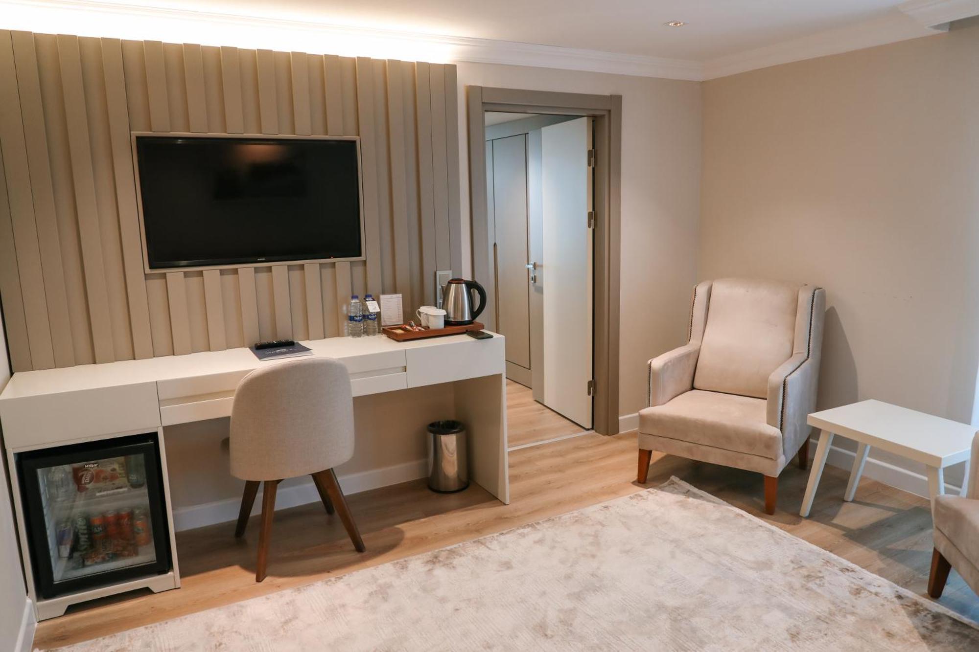 Vira Otel Suites Sinop Exterior photo