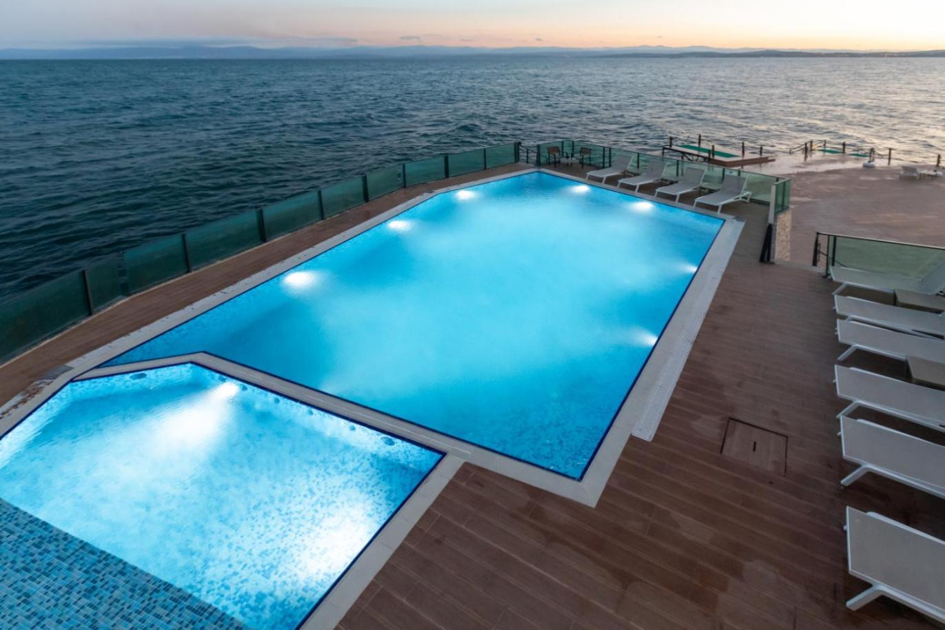 Vira Otel Suites Sinop Exterior photo