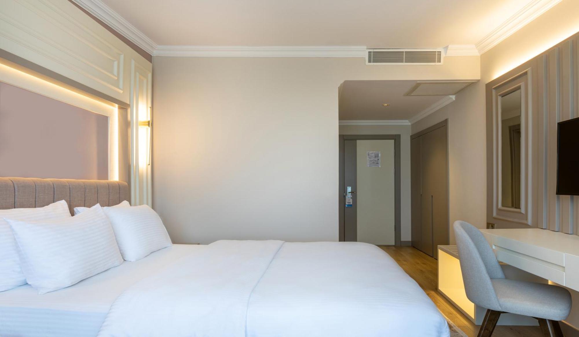 Vira Otel Suites Sinop Exterior photo
