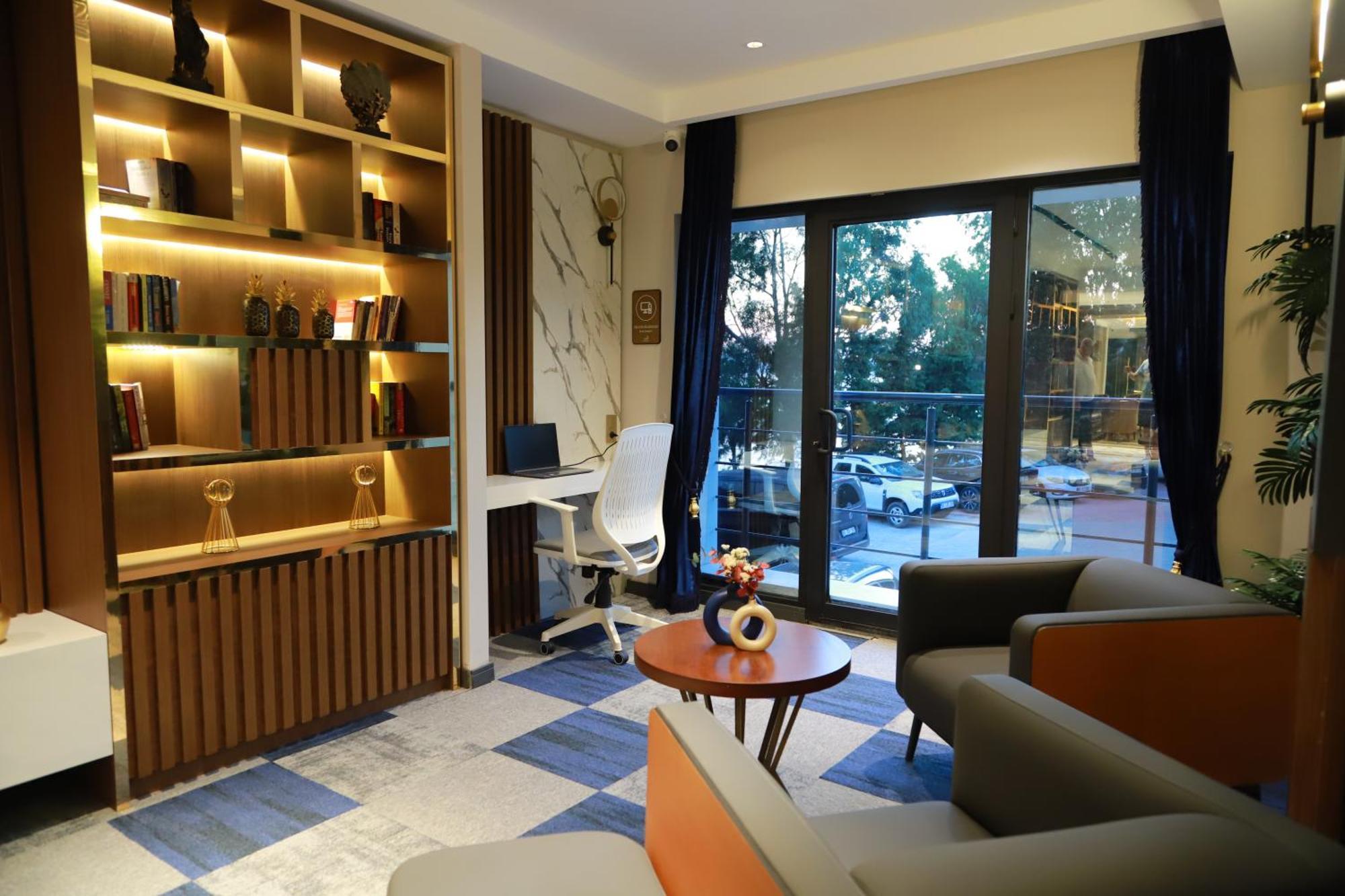 Vira Otel Suites Sinop Exterior photo