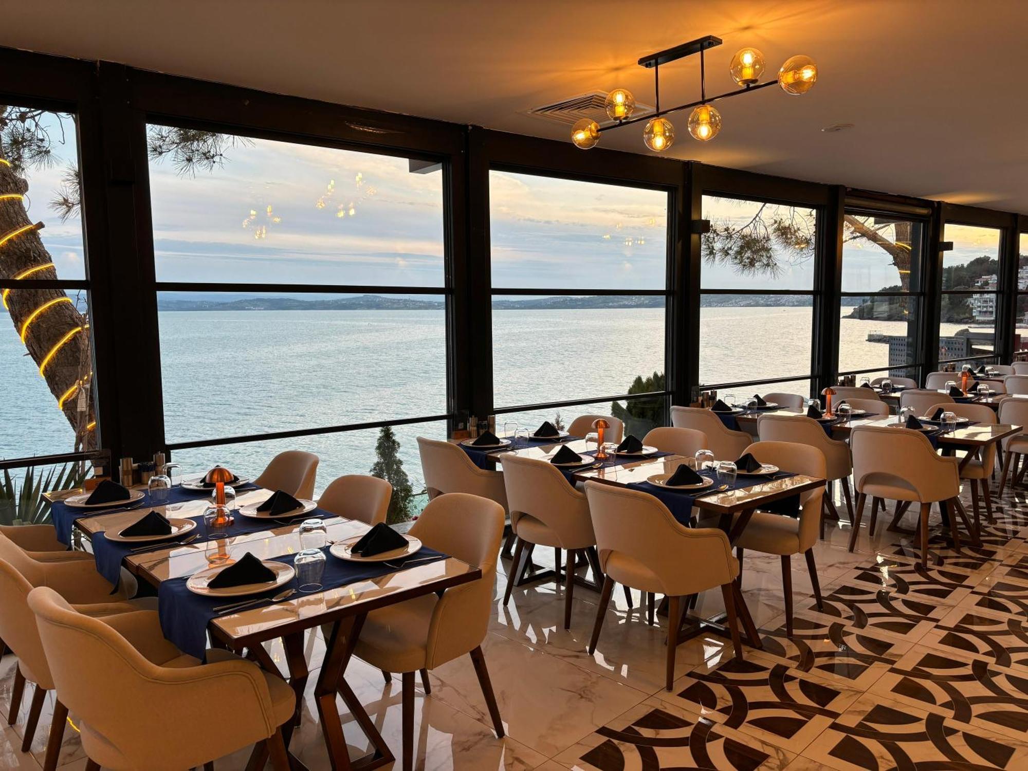 Vira Otel Suites Sinop Exterior photo
